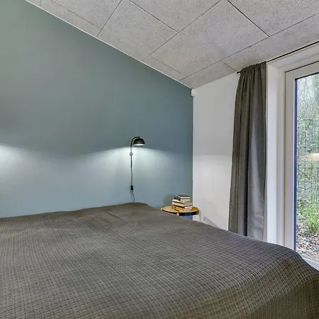 Lika - 25m To The Fjord By Interhome بيت للعطل