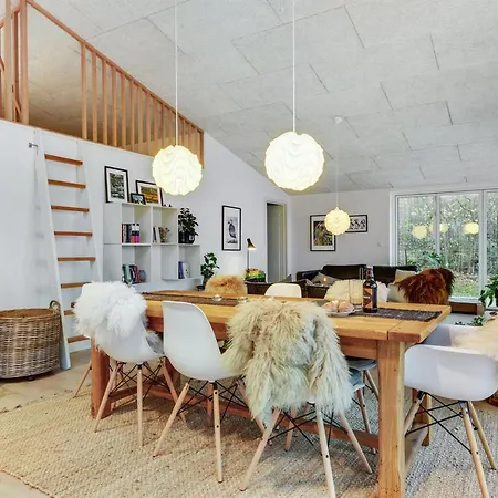 بيت للعطل Lika - 25m To The Fjord By Interhome