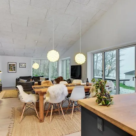 بيت للعطل Lika - 25m To The Fjord By Interhome